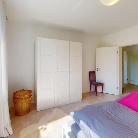 Lichtdurchflutete Eg-wohnung