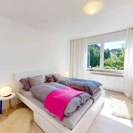 Apartment Lichtdurchflutete Eg-wohnung *